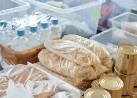 Εφαρμογή τεντωμένης μεμβράνης στη διατήρηση τροφίμων – Επαγγελματική και αποτελεσματική συσκευασία