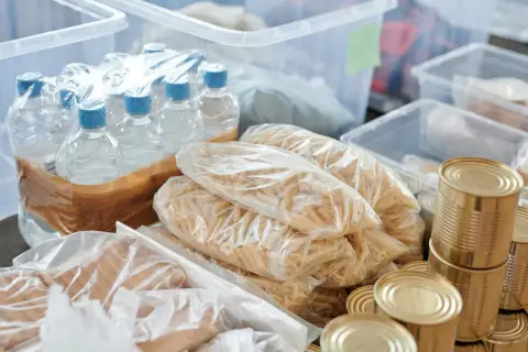Stretch Film Application in Food Preservation – Safe & Efficient Packaging