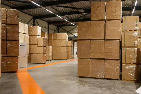 The Application of Fully Automatic Stretch Film Manufacturing Machine in Logistics and Warehousing