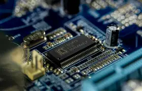 Línea de Producción de Plástico Burbuja: Aplicaciones Avanzadas de mPE/mPP para la Industria de la Optoelectrónica Sostenible