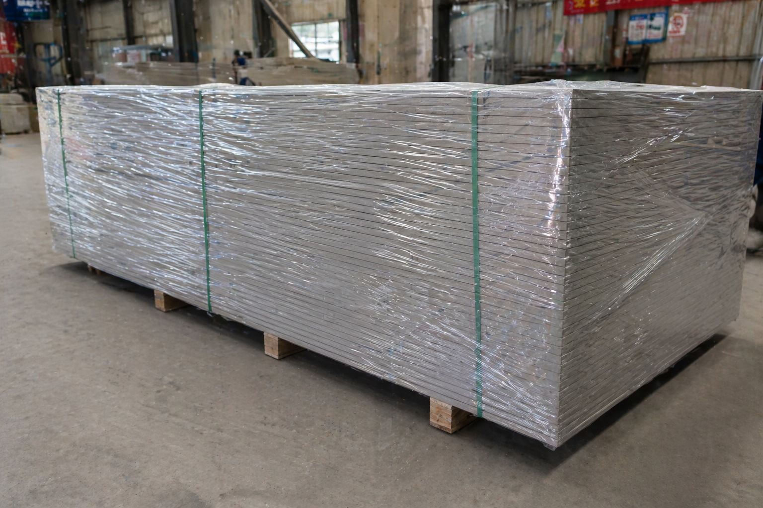  Application of 2-Layer Stretch Film Manufacturing Machine in Lightweight Building Materials Packaging