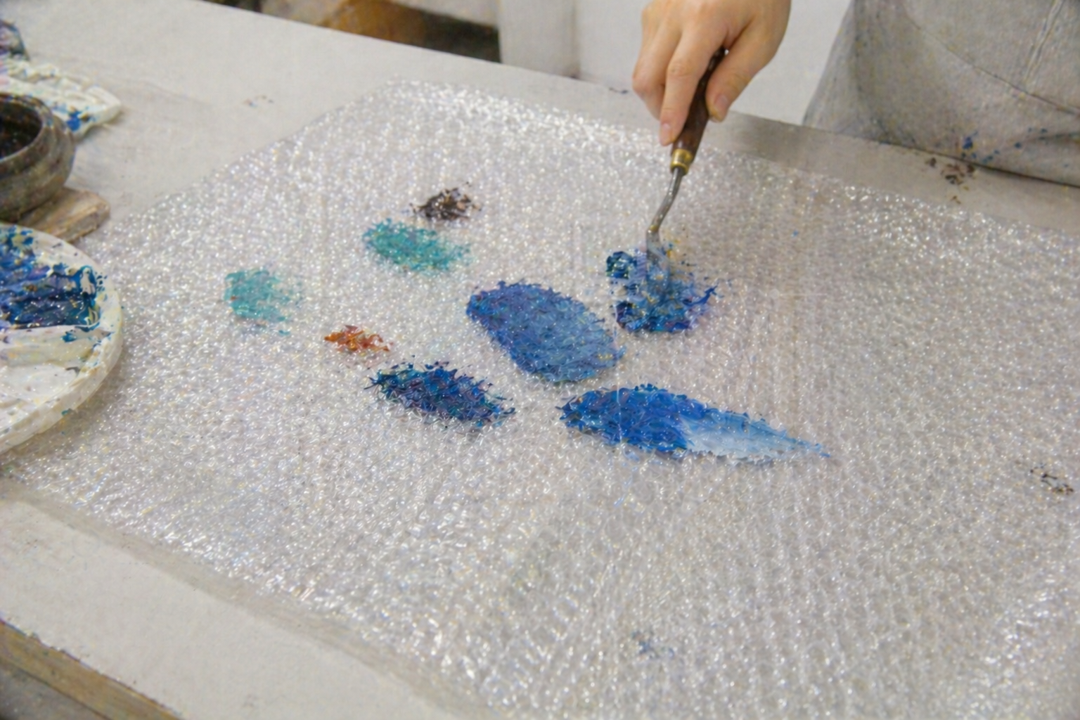 Bubble Film Manufacturing Machine: Using Bubble Film as a Lacquer Mixing Mat