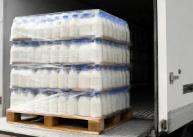 How Stretch Film Manufacturing Machine Support Dairy Logistics Packaging
