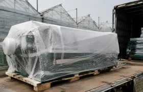 Cómo la Línea de Producción de Plástico Burbuja Especializada Protege el Equipo de Invernadero Durante el Transporte