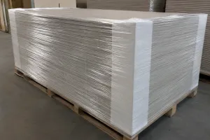 Comment la Ligne de production de film étirable Sécurise les Plaques de Plâtre Pendant le Transport